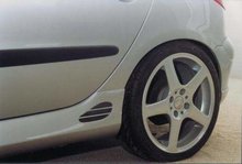 Faldones laterales taloneras Sport Look 5 puertas Peugeot 206 Ab