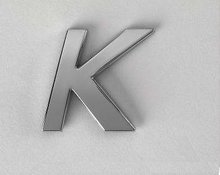 Logo letra K para pegar en el coche
