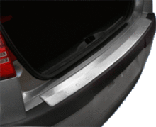 Embellecedor protector maletero en aluminio Skoda Octavia 04-