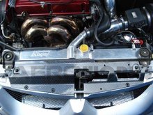 Tapa de radiador en carbono para Mitsubishi Lancer EVO VIII