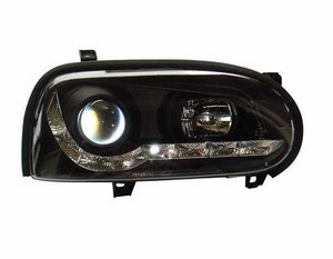 Focos delanteros luz diurna LEDs negros VW Golf III