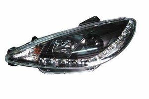 Focos delanteros negros luz diurna de LEDs look Audi Peugeot 206